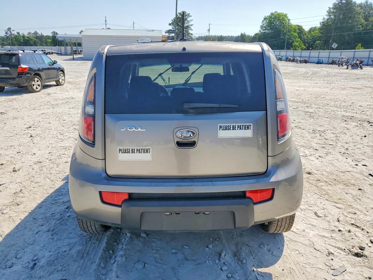 Kia Soul +
