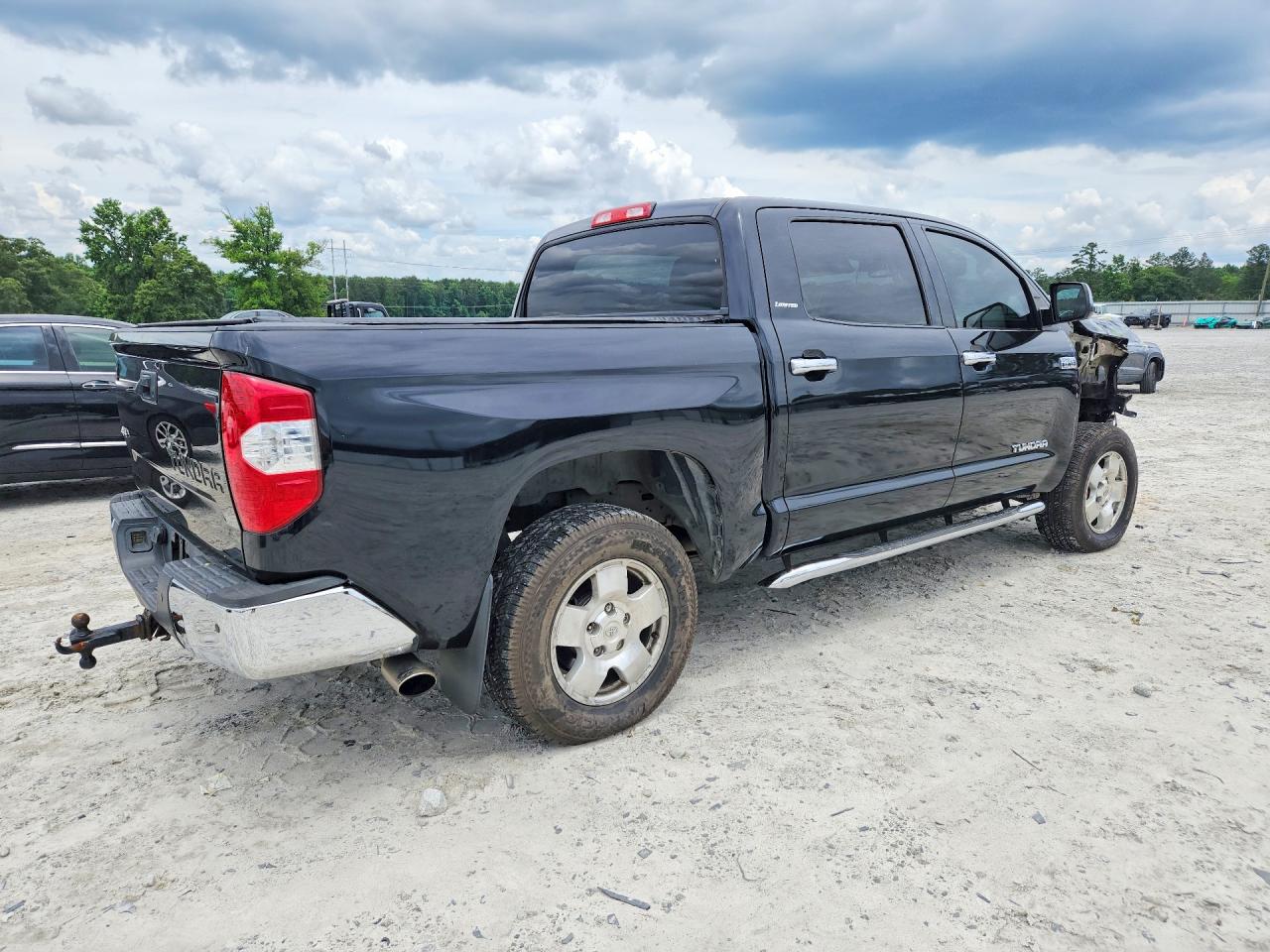 Toyota Tundra Crewmax Limited