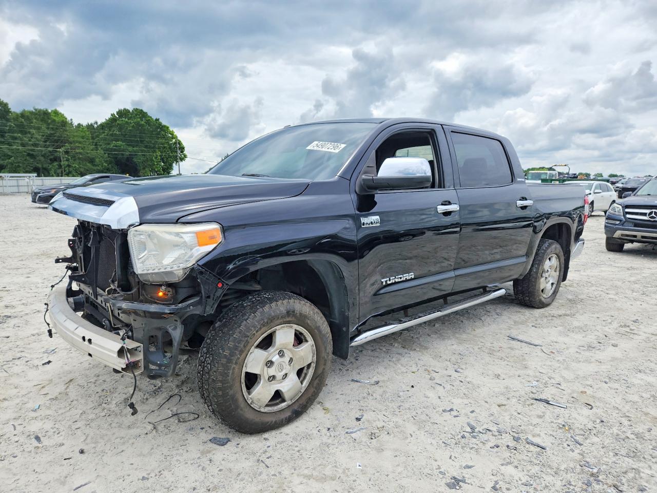 Salvage Toyota Tundra Image