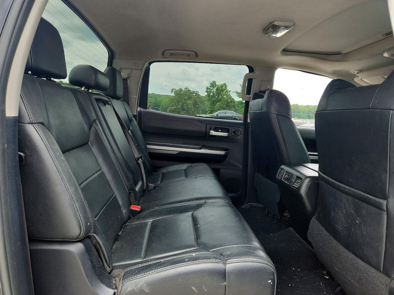 Toyota Tundra Crewmax Limited