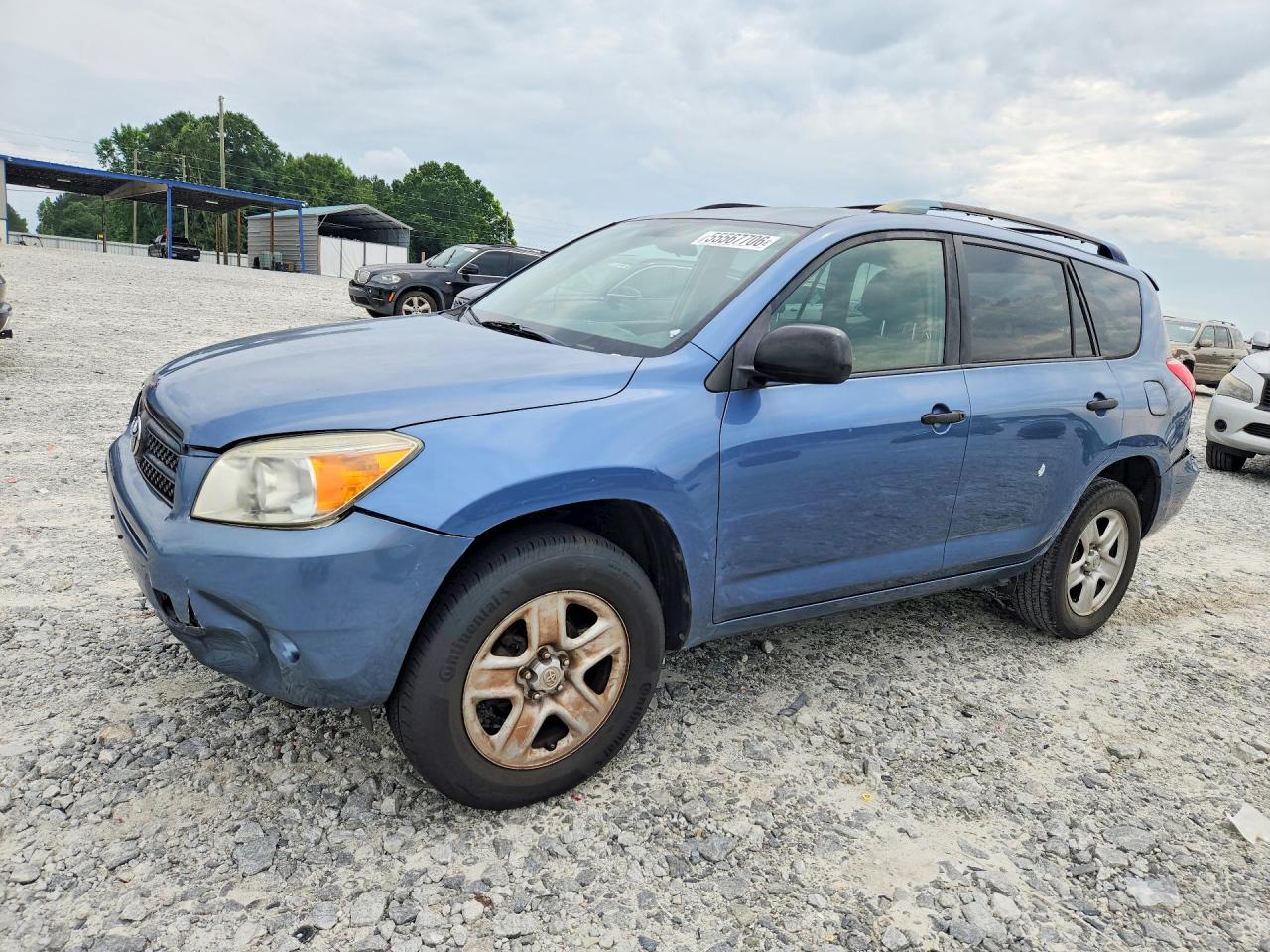 Salvage Toyota RAV4 Image
