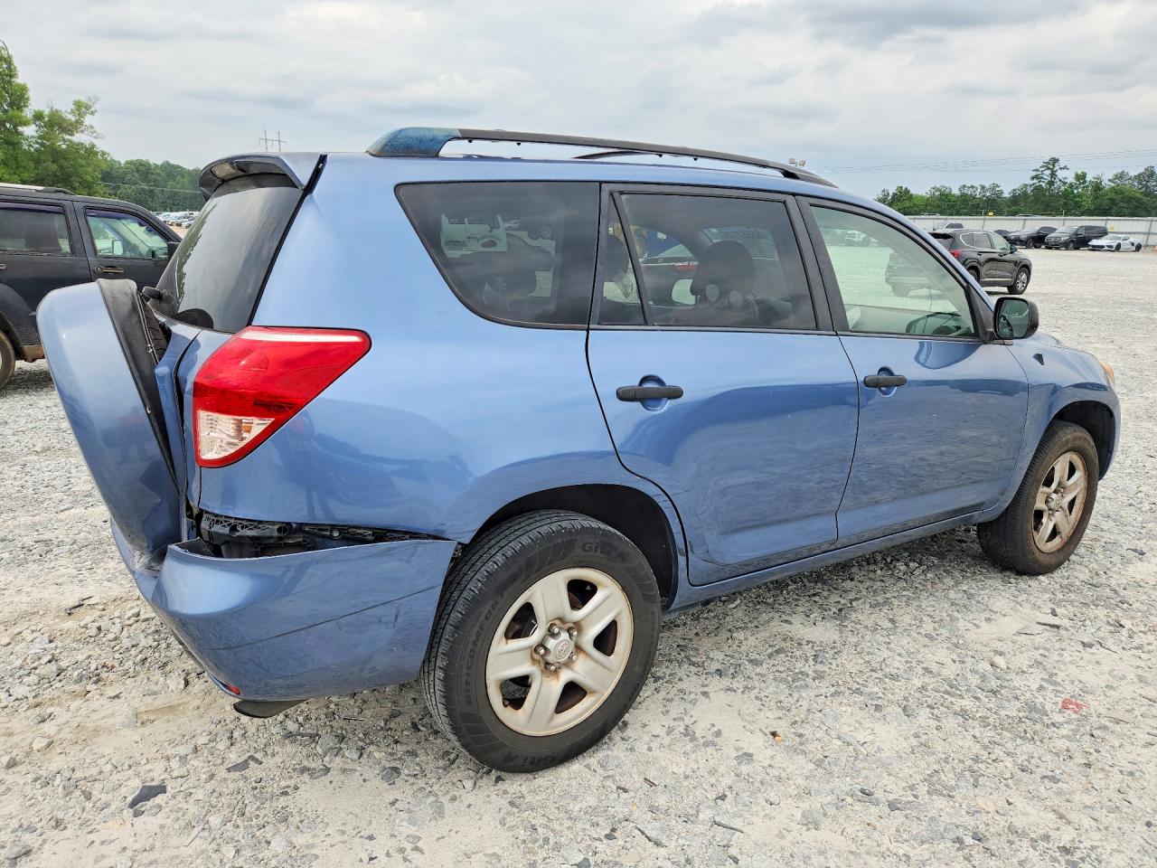 Toyota RAV4 Base
