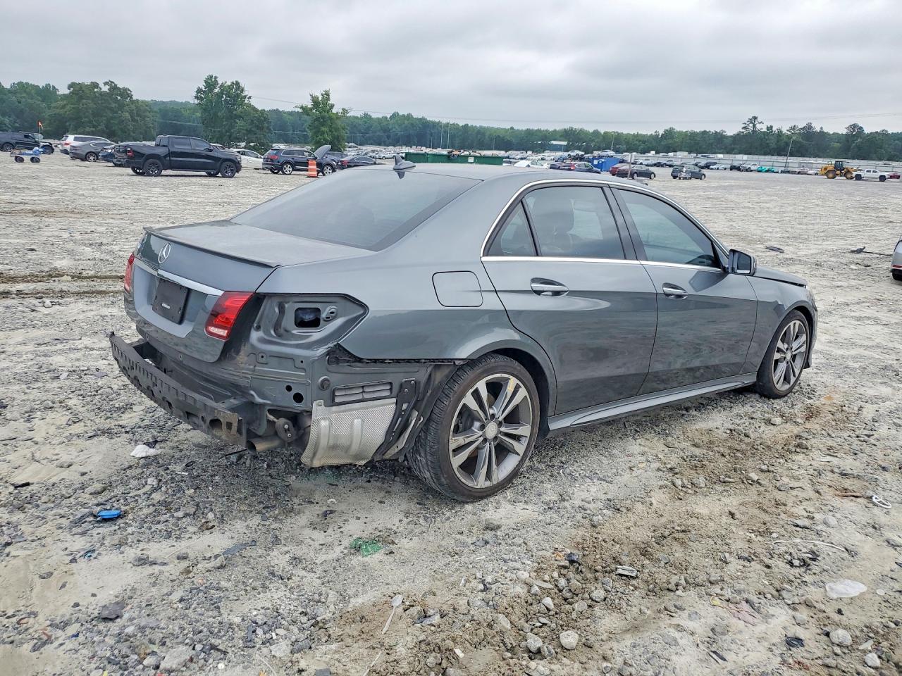 Mercedes-Benz E-Class 350