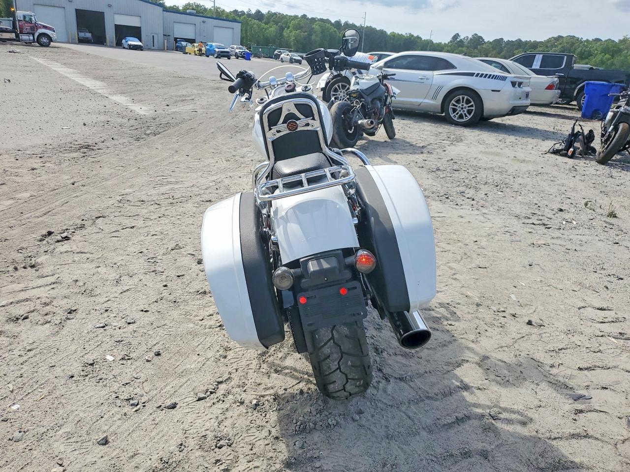 Harley-Davidson Flsb
