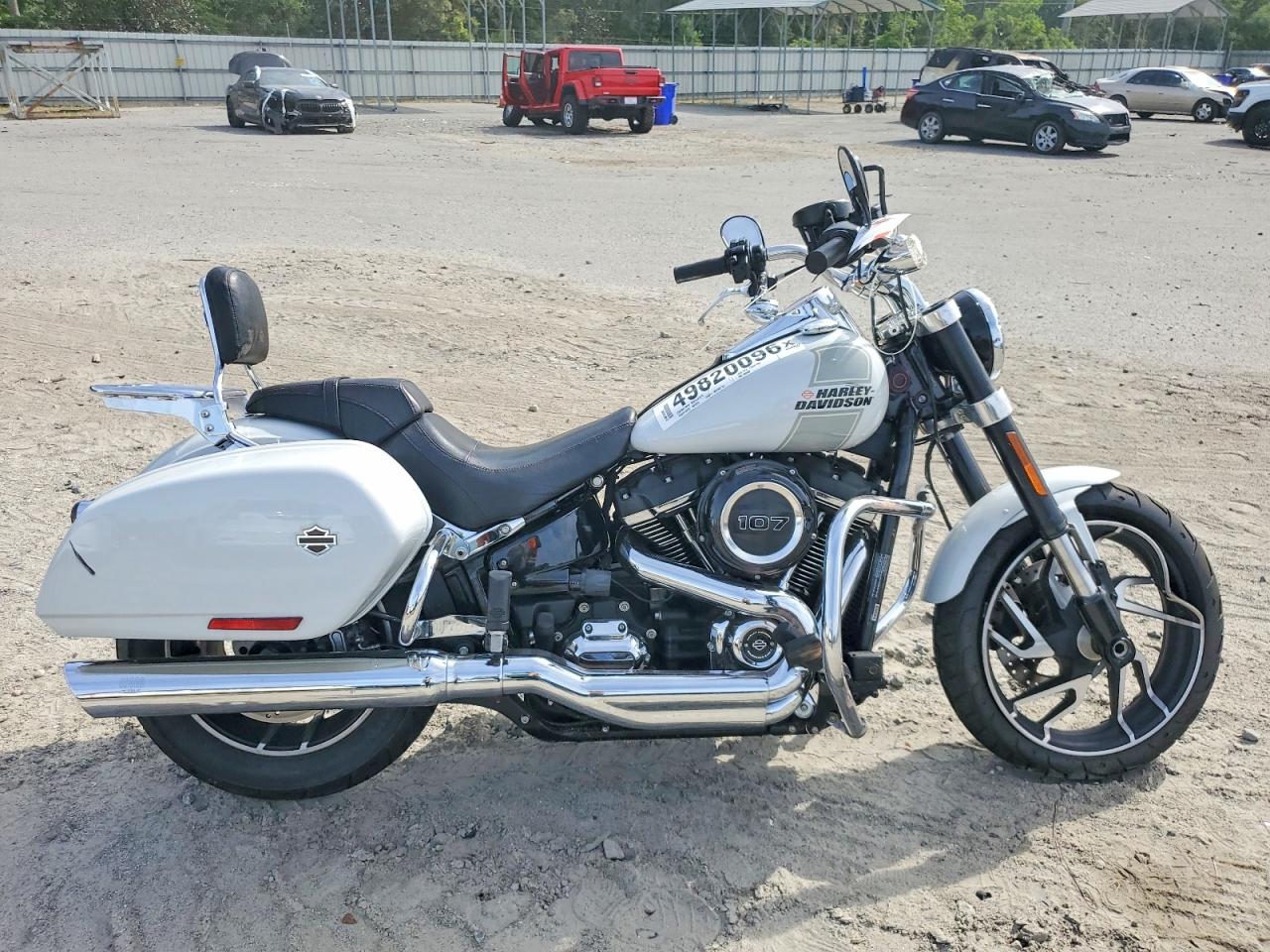 Salvage Harley-Davidson Flsb Image