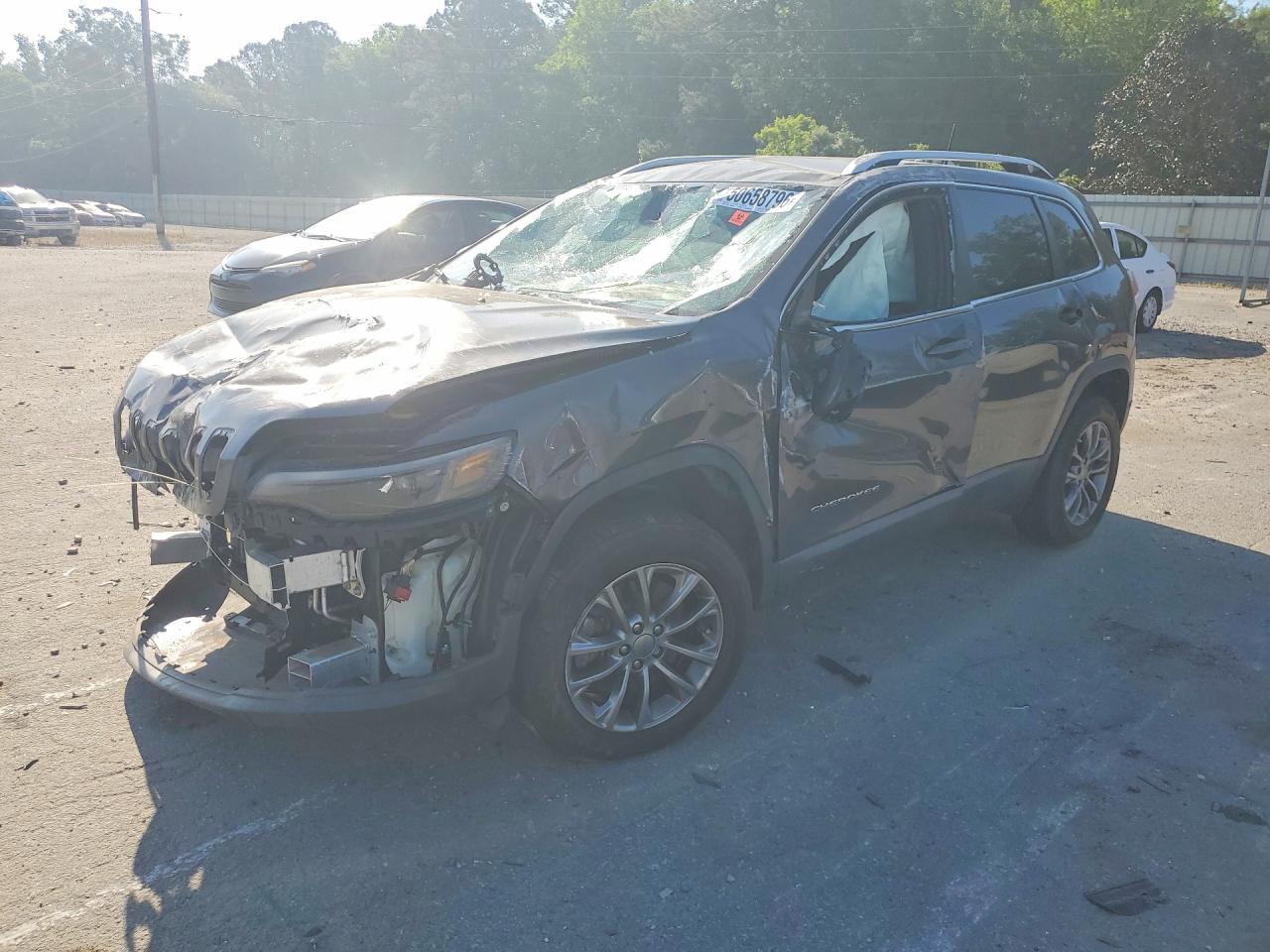Salvage Jeep Cherokee Image