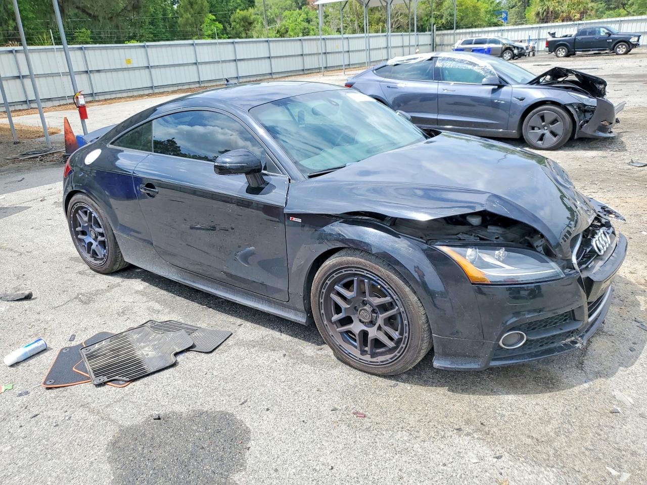 Audi TT Premium Plus