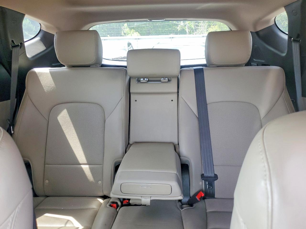 Hyundai SANTA FE 2.4l