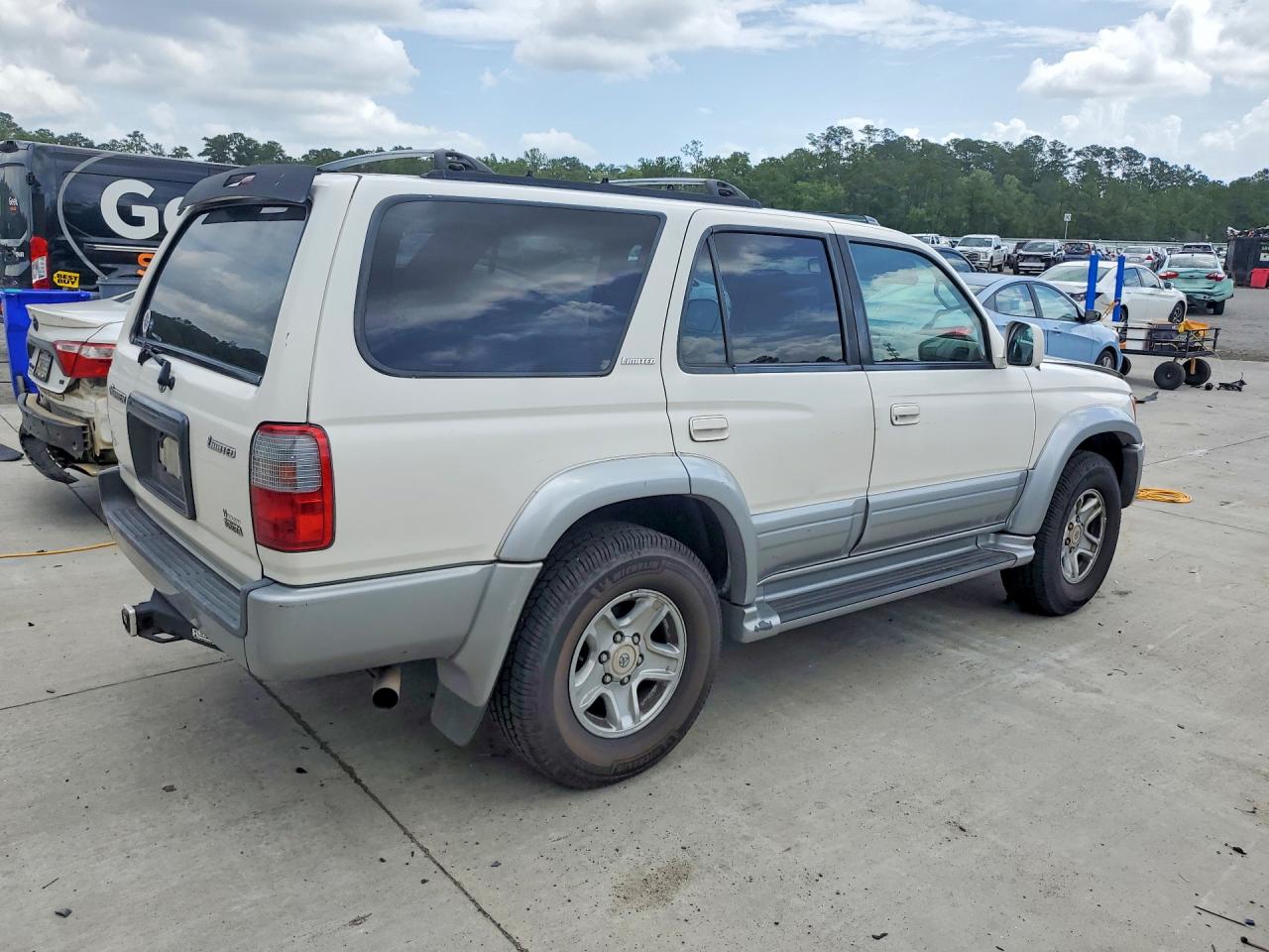 Toyota 4Runner Limited
