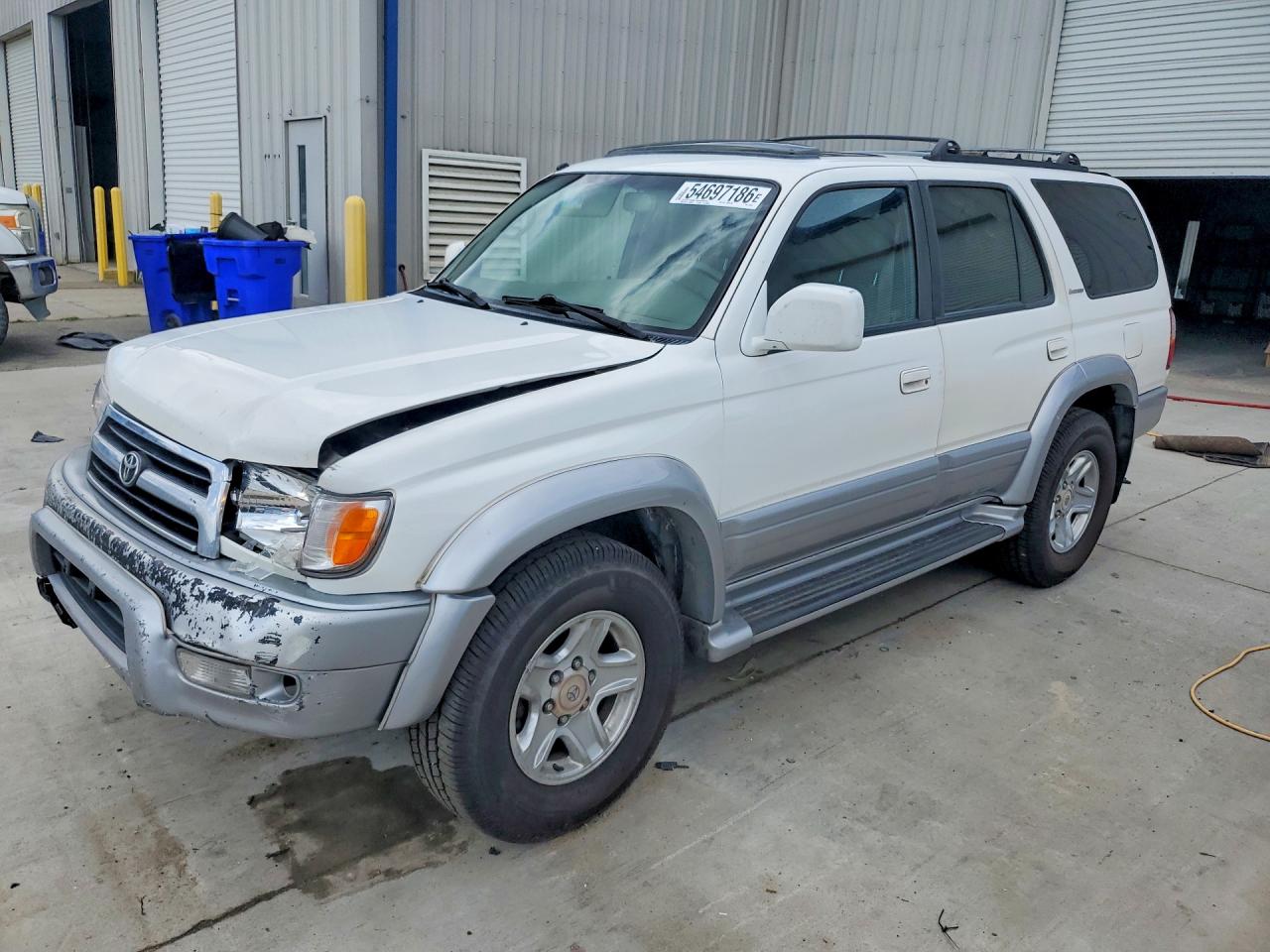 Salvage Toyota 4Runner Image