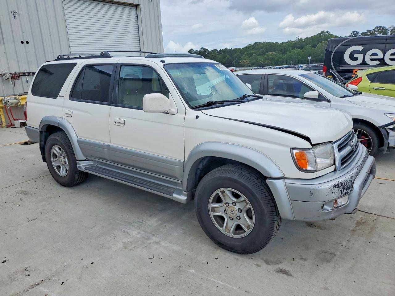 Toyota 4Runner Limited