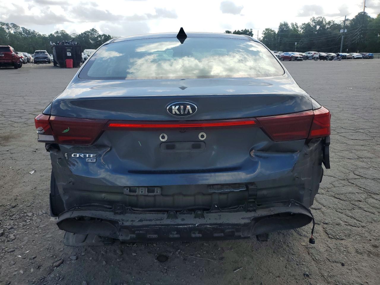 Kia Forte Fe