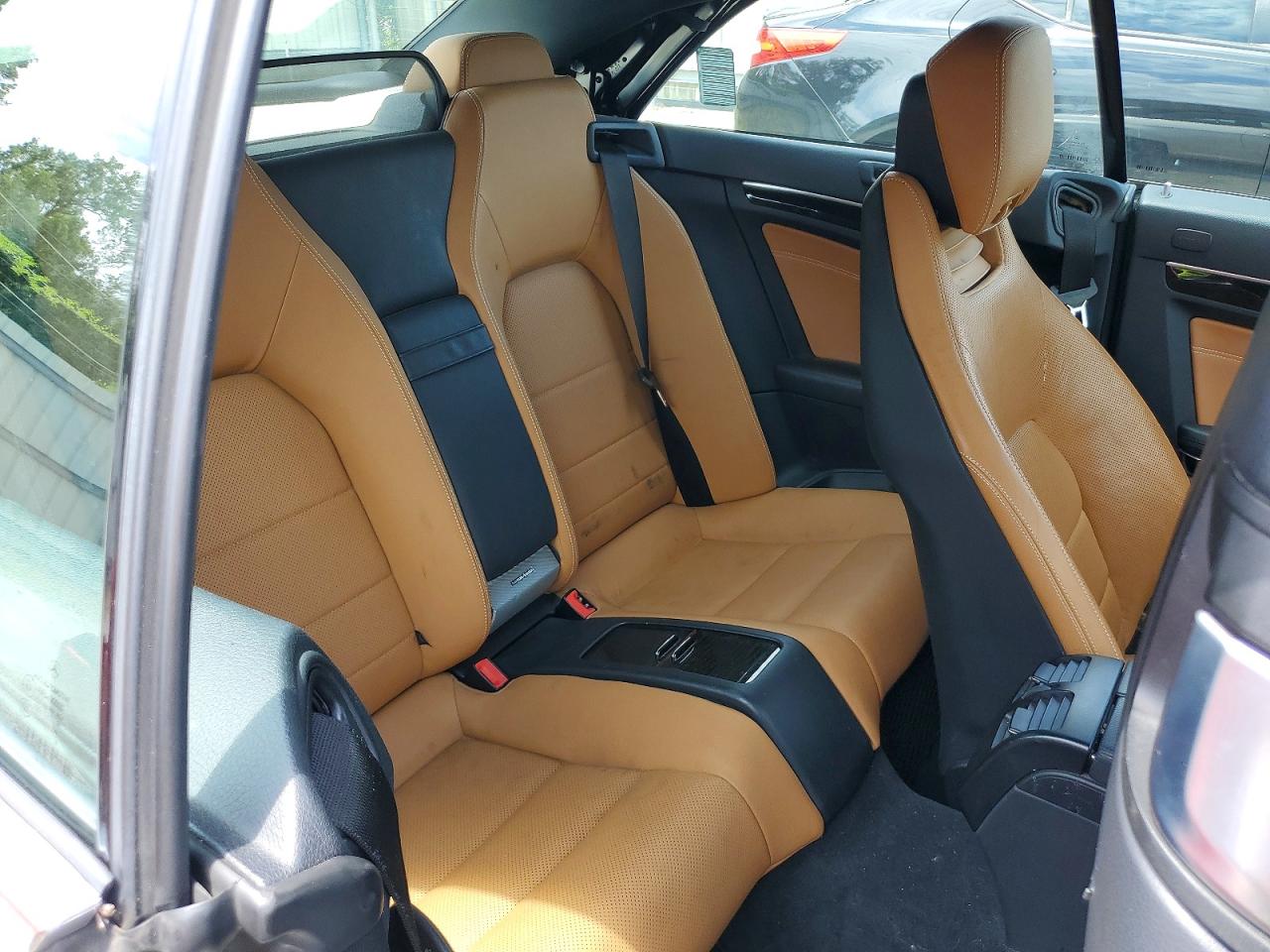 Mercedes-Benz E-Class 550