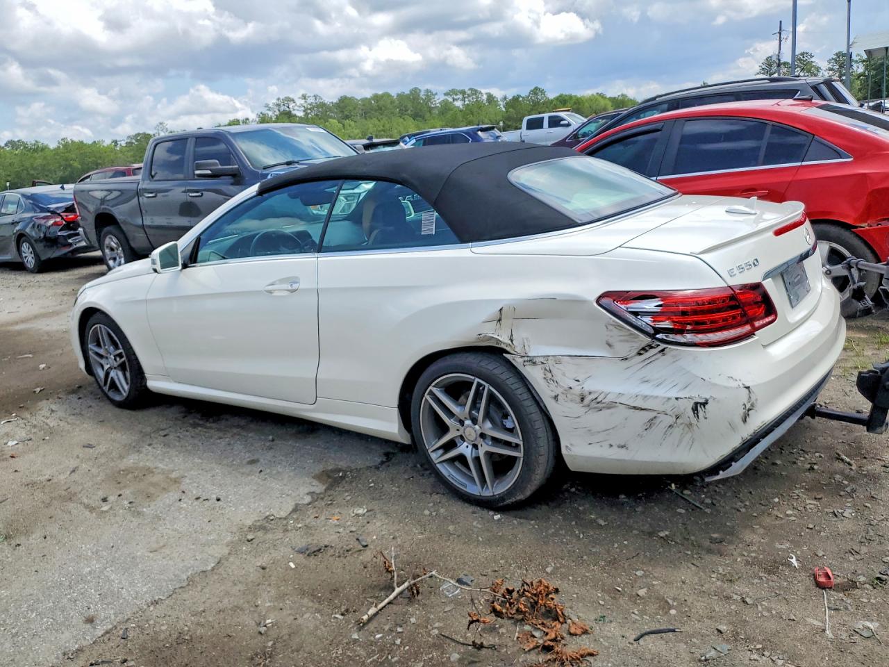 Mercedes-Benz E-Class 550