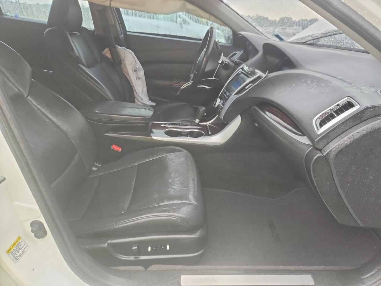Acura TLX