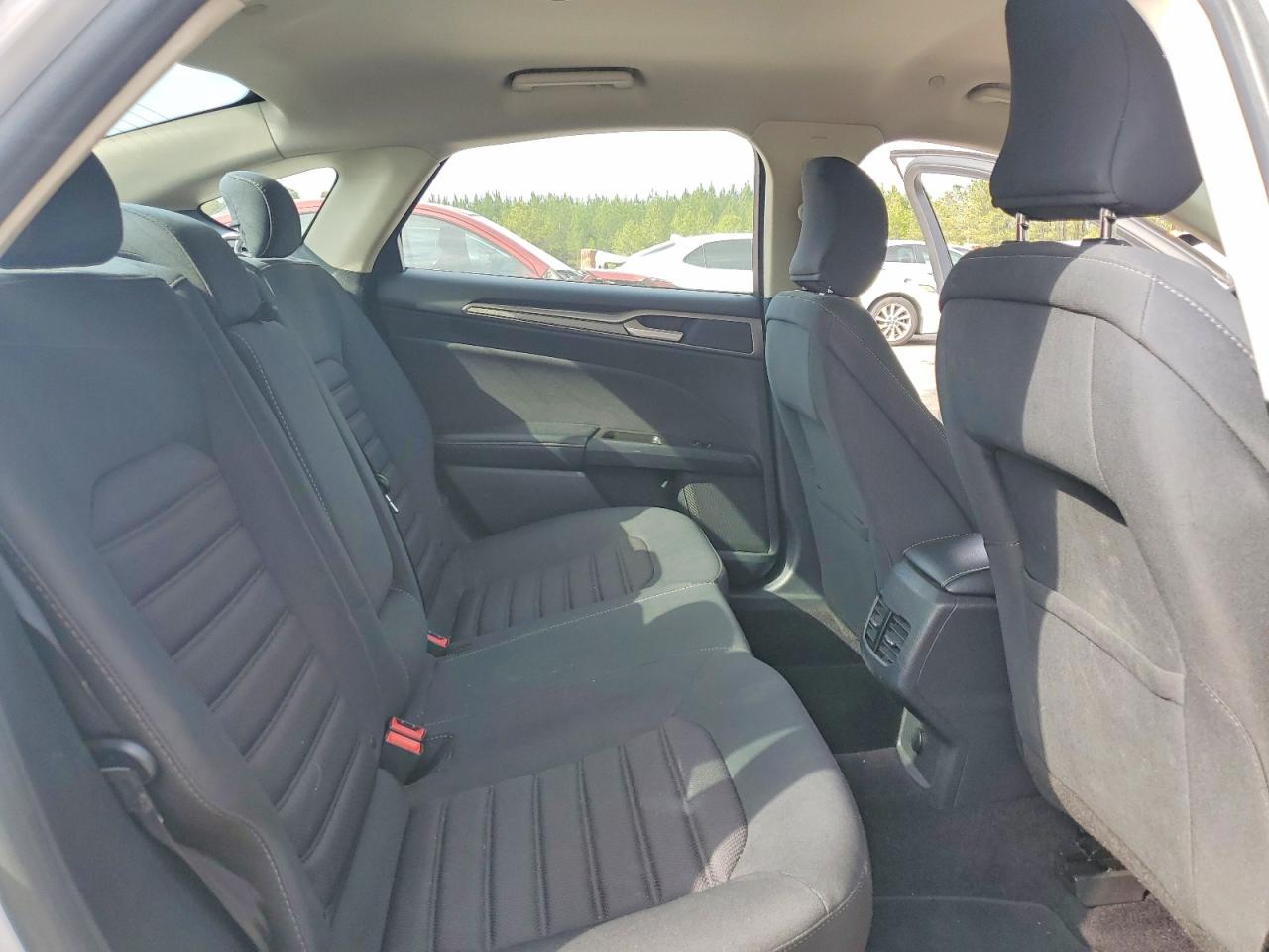 Ford Fusion Se Hybrid