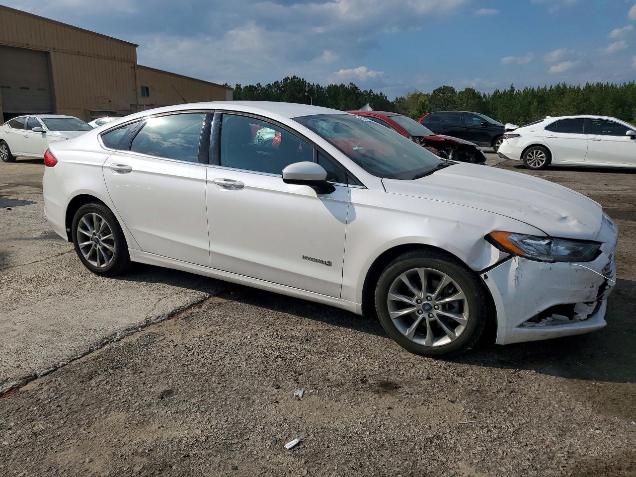 Ford Fusion Se Hybrid