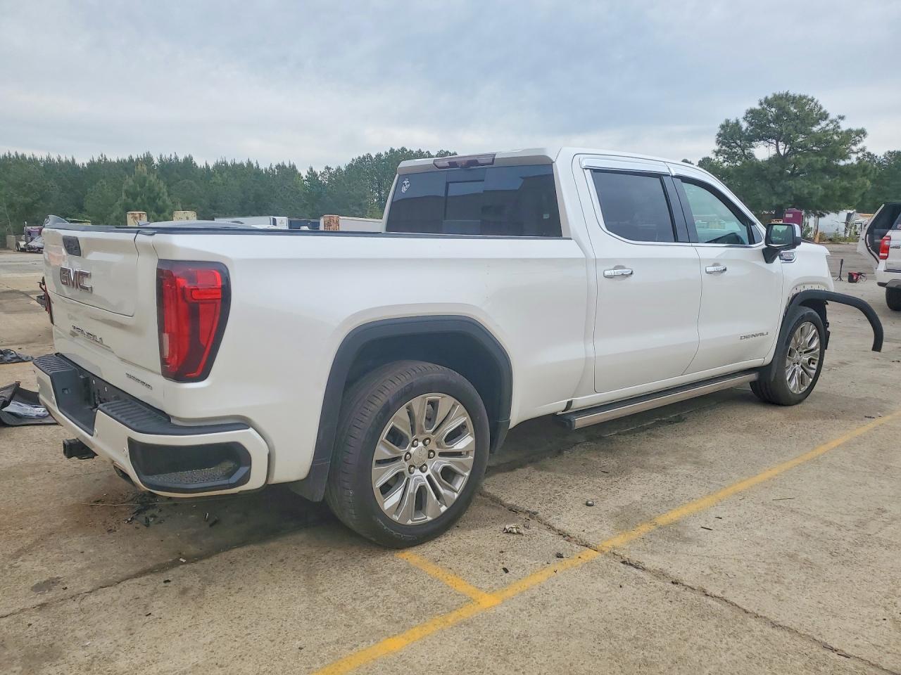 GMC Sierra K1500 Denali