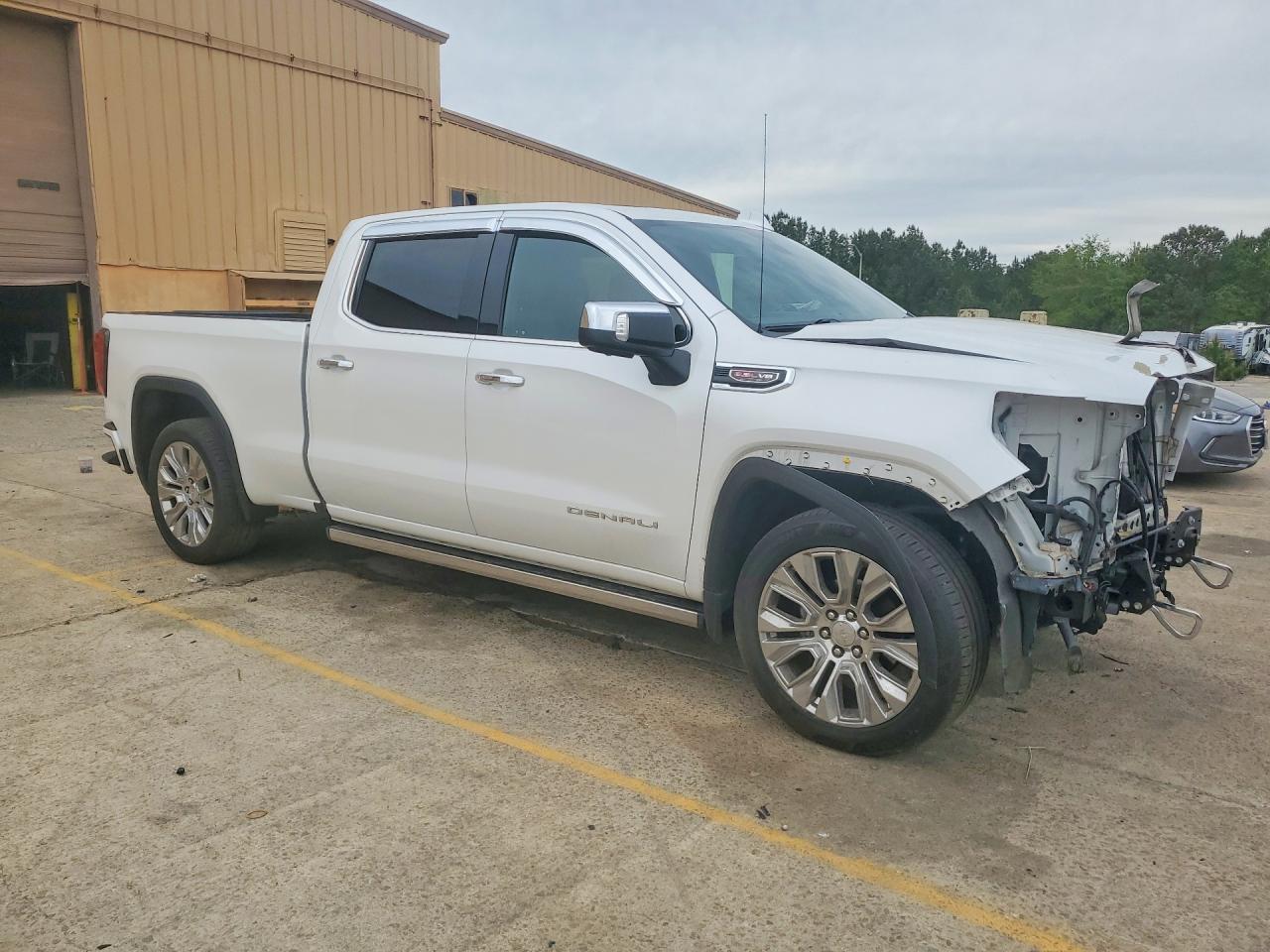 GMC Sierra K1500 Denali