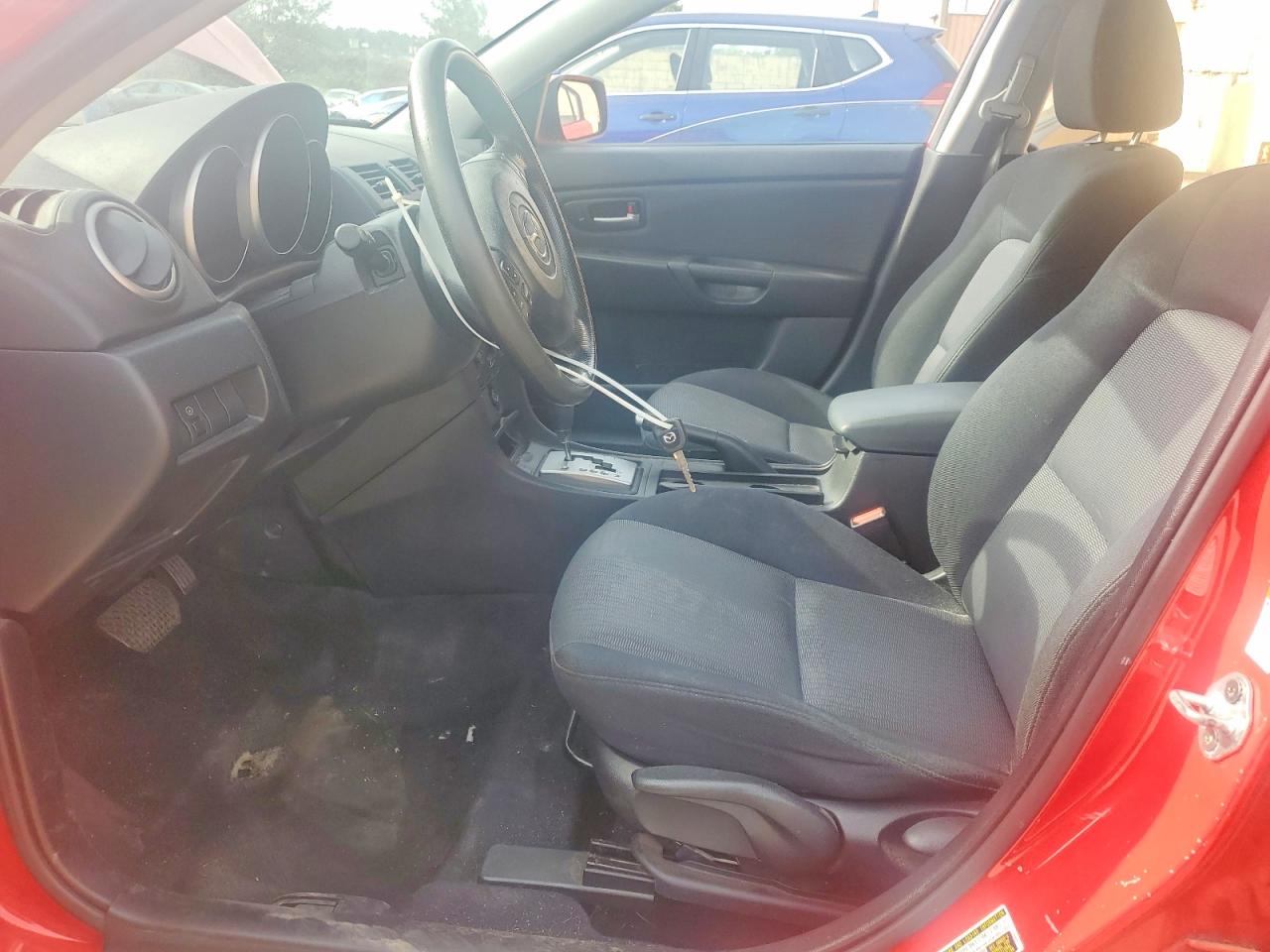 Mazda 3 I