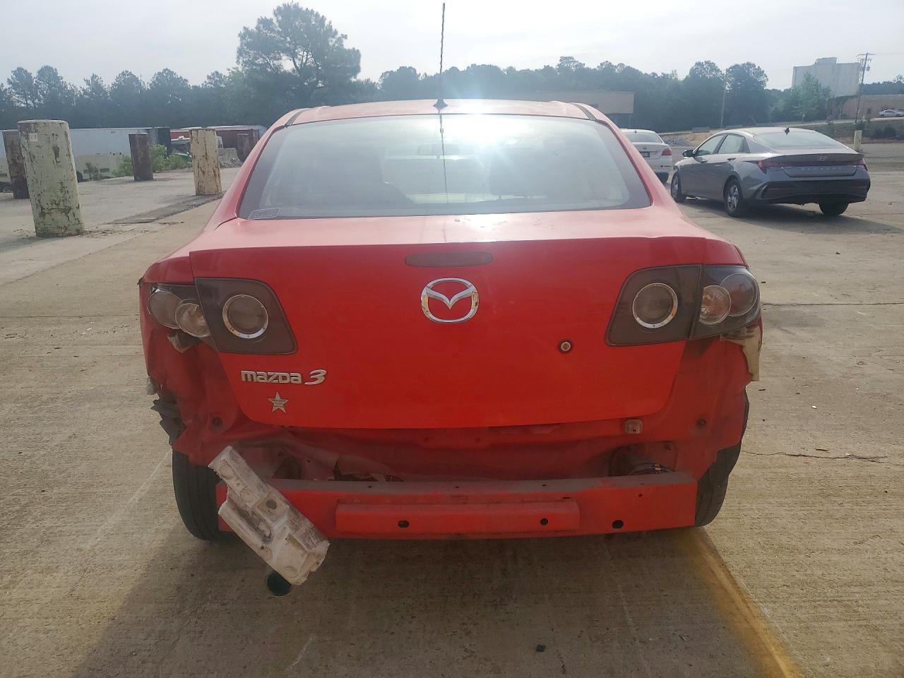 Mazda 3 I