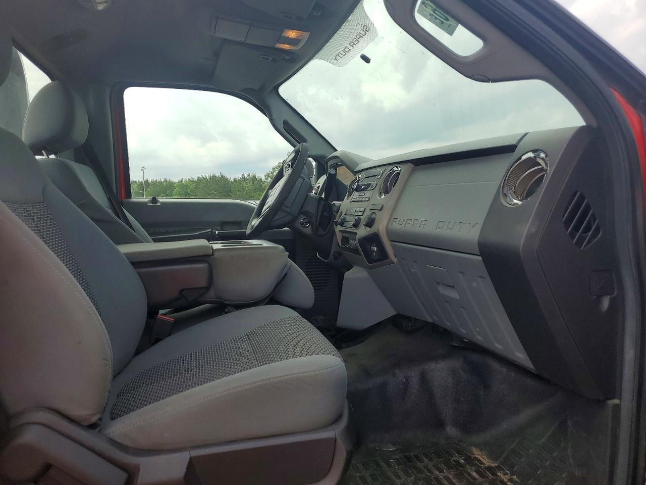 Ford F-650 Super Duty