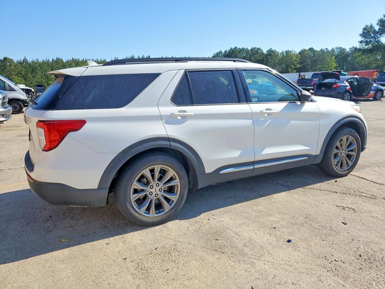 Ford Explorer Xlt