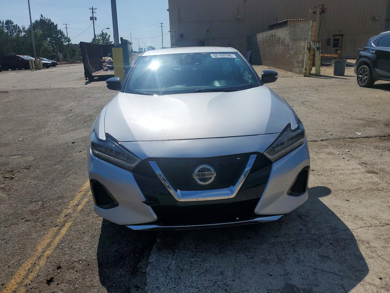 Nissan Maxima Sv