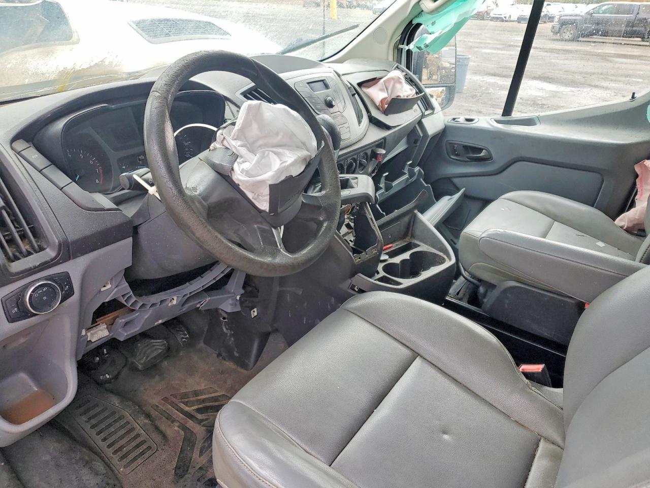 Ford Transit Low Roof