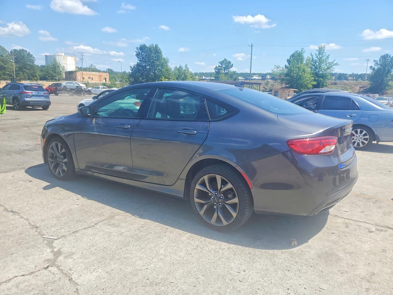 Chrysler 200 S
