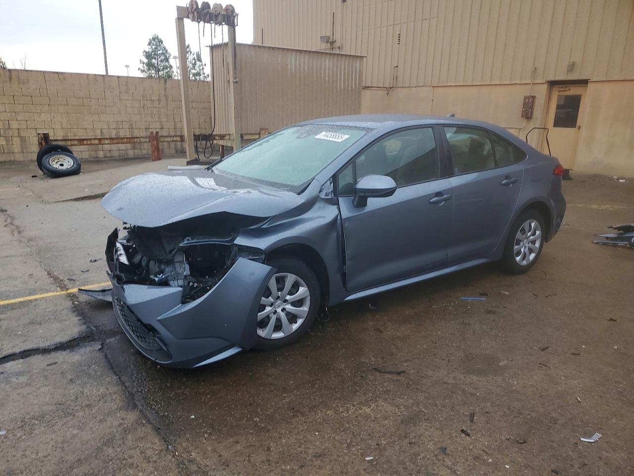 Salvage Toyota Corolla Image