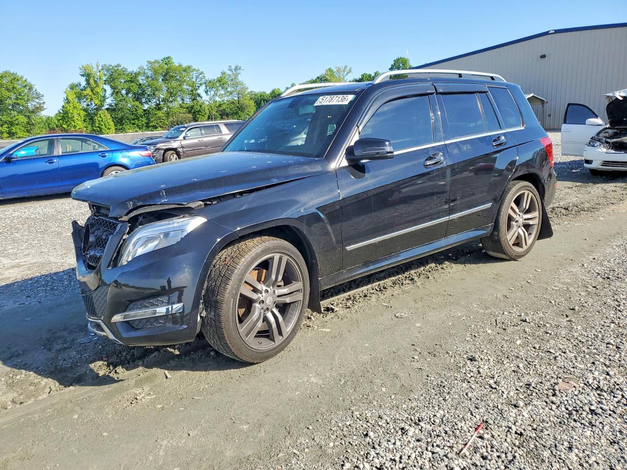 Salvage Mercedes-Benz GLK Image