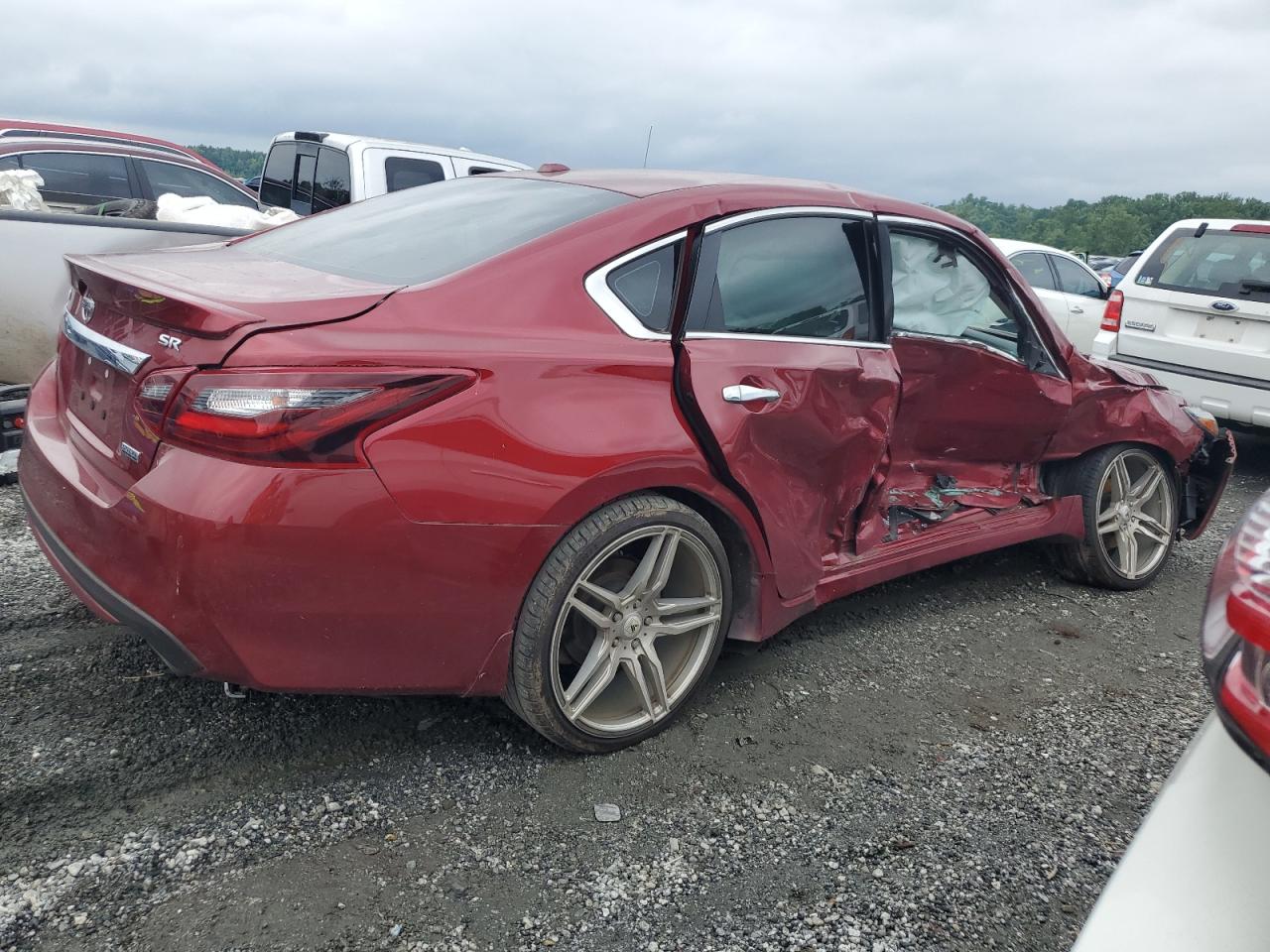 Nissan Altima