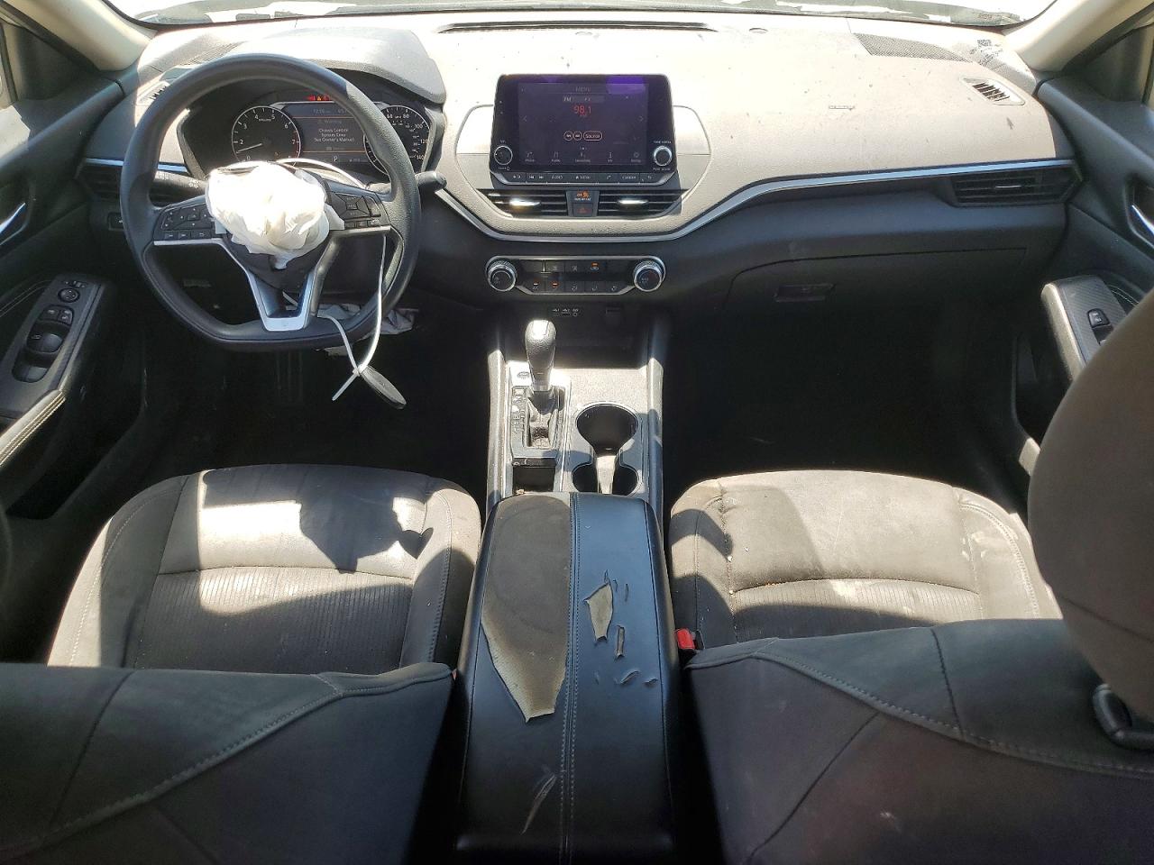 Nissan Altima S