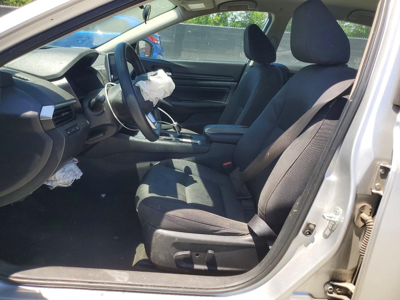 Nissan Altima S