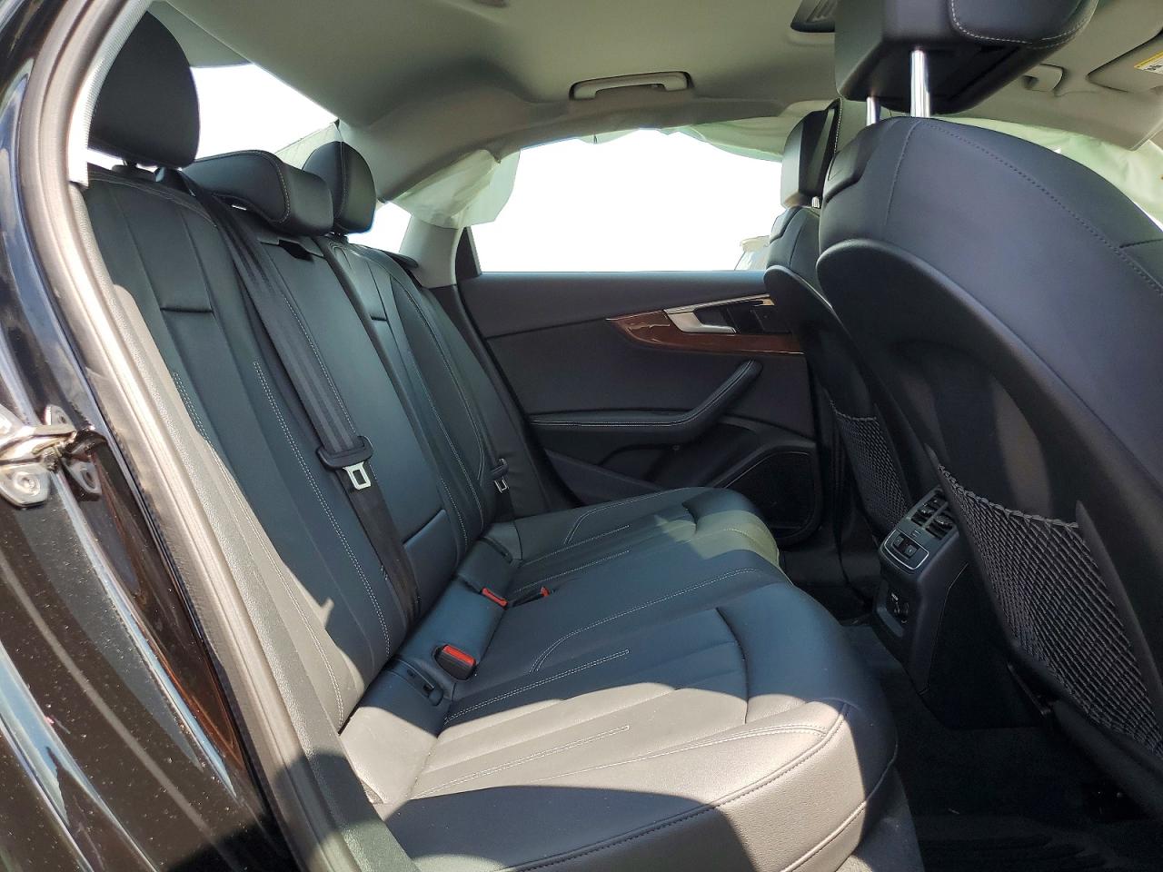 Audi A4 Premium Plus 40