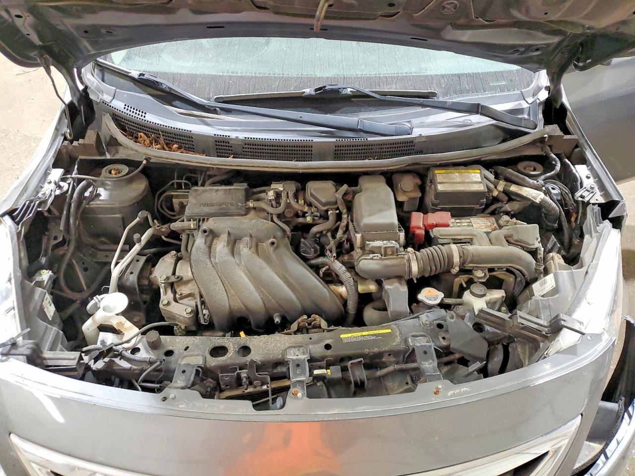 Nissan Versa 1.6 S