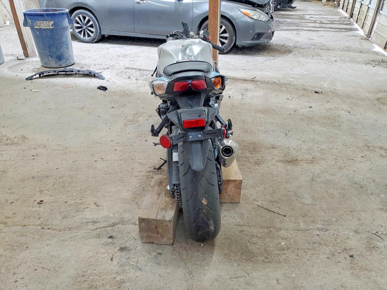 Suzuki Gsxr750