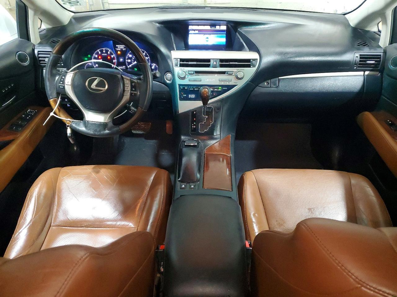 Lexus RX Base