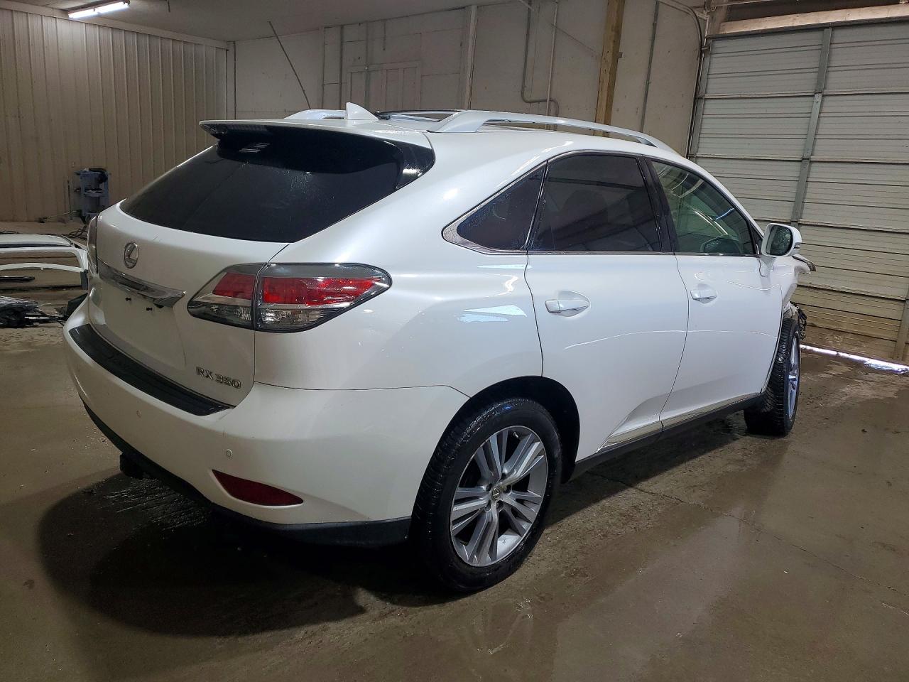 Lexus RX Base