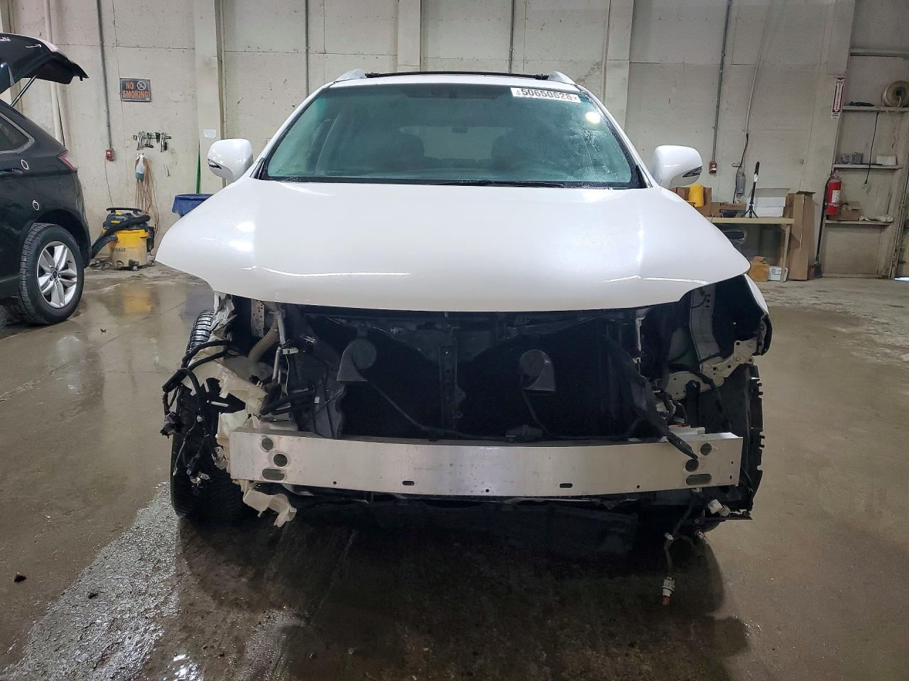 Lexus RX Base