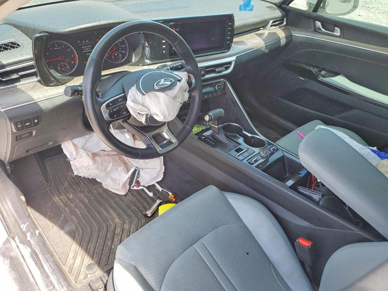 Kia K5 Ex