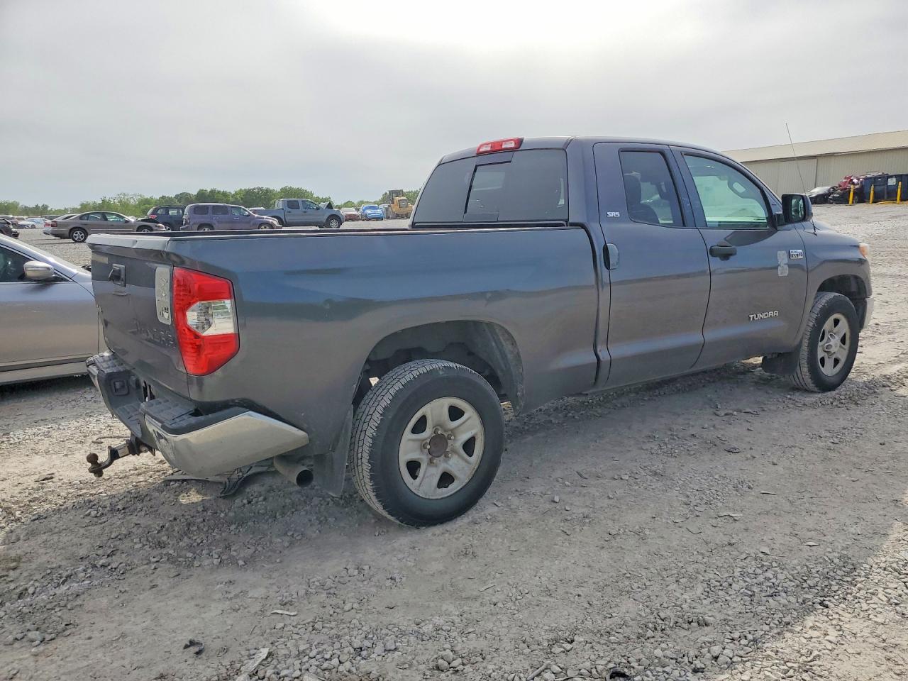 Toyota Tundra Sr5