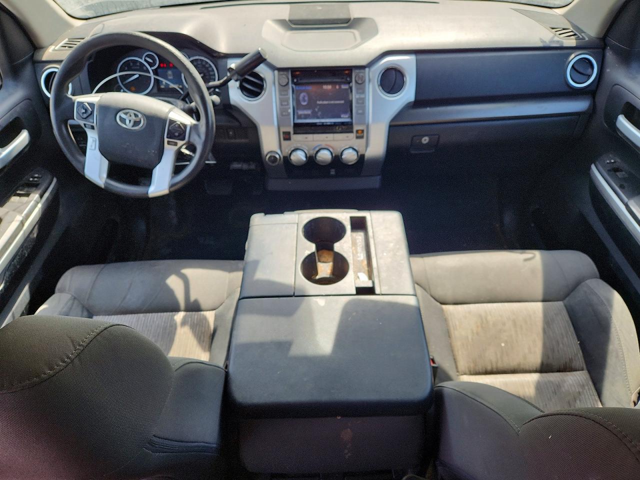 Toyota Tundra Sr5