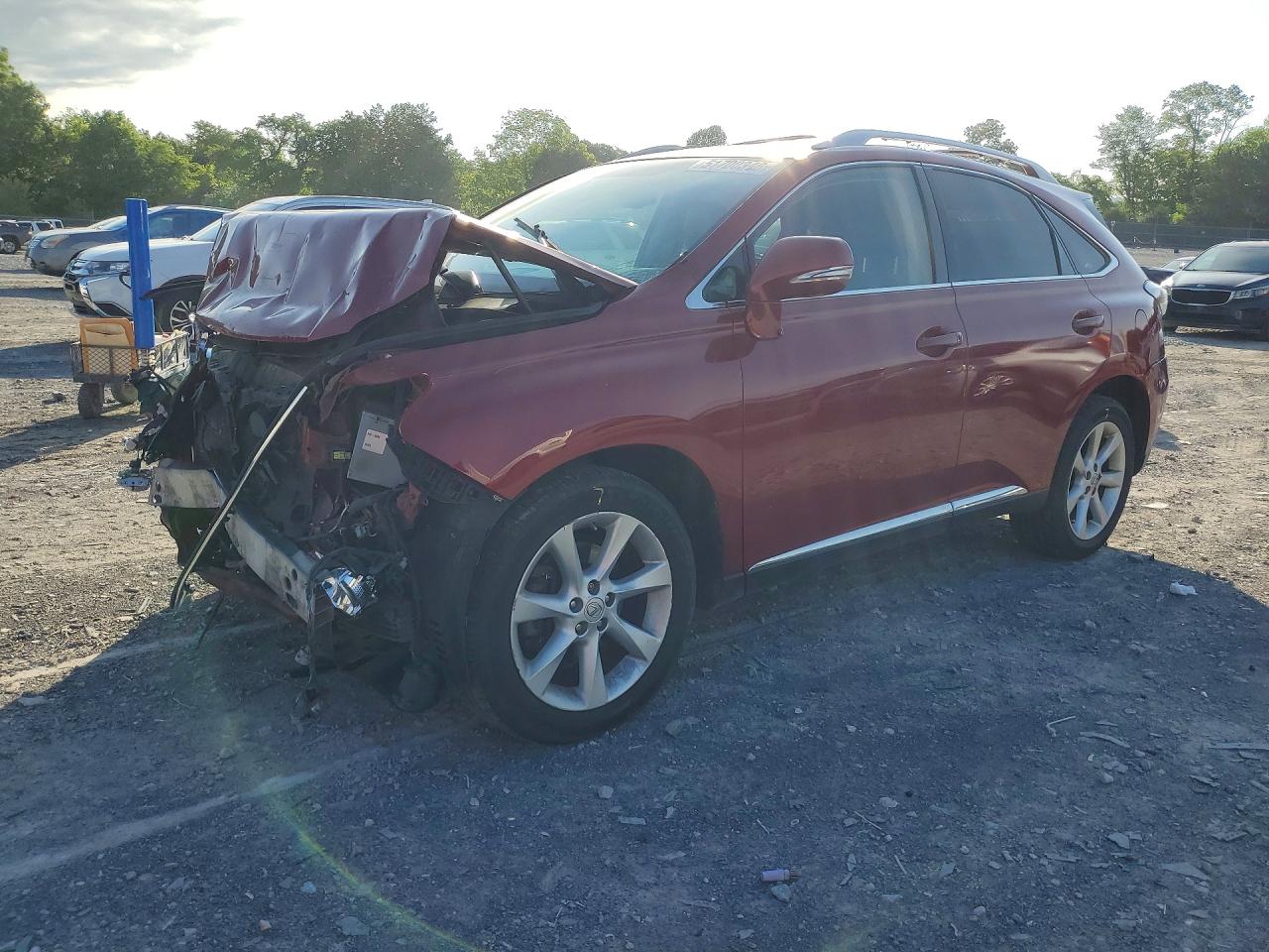 Salvage Lexus RX Image