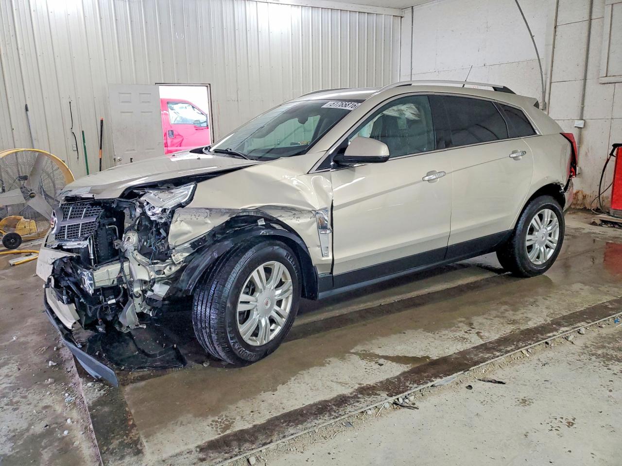 Salvage Cadillac SRX Image
