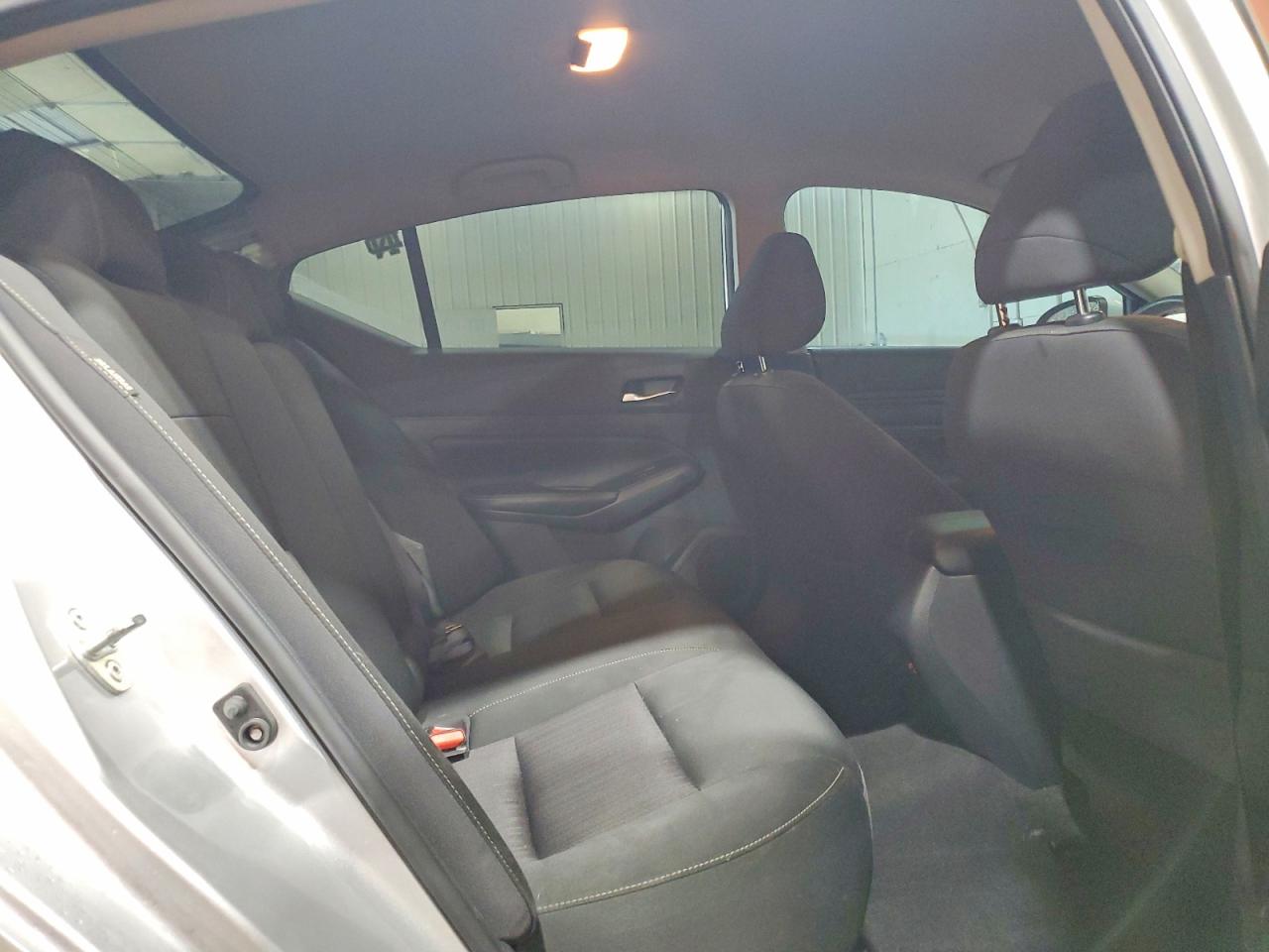 Nissan Altima S