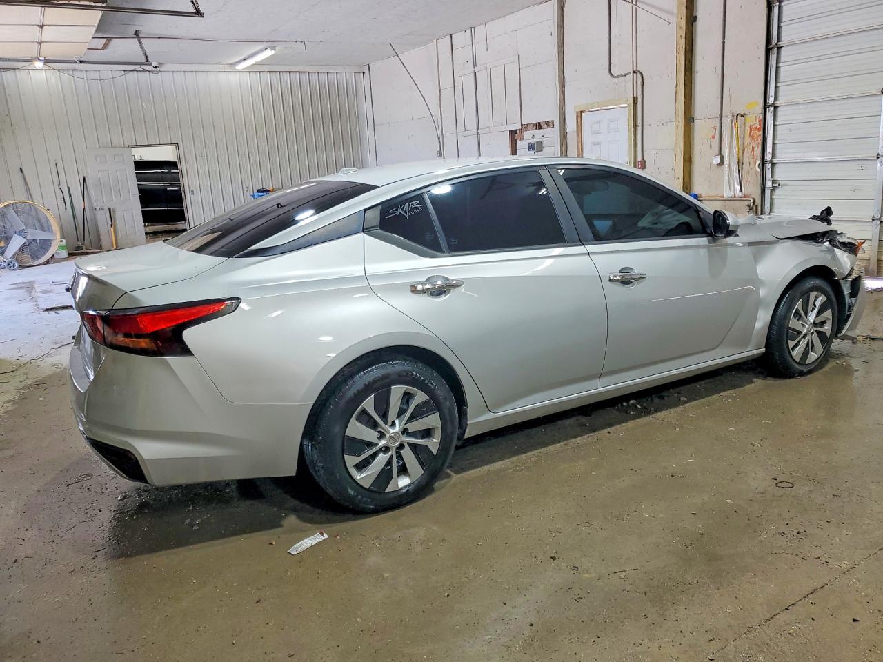 Nissan Altima S