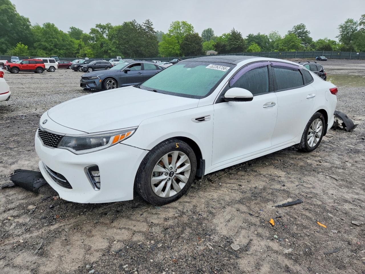 Salvage Kia Optima Image