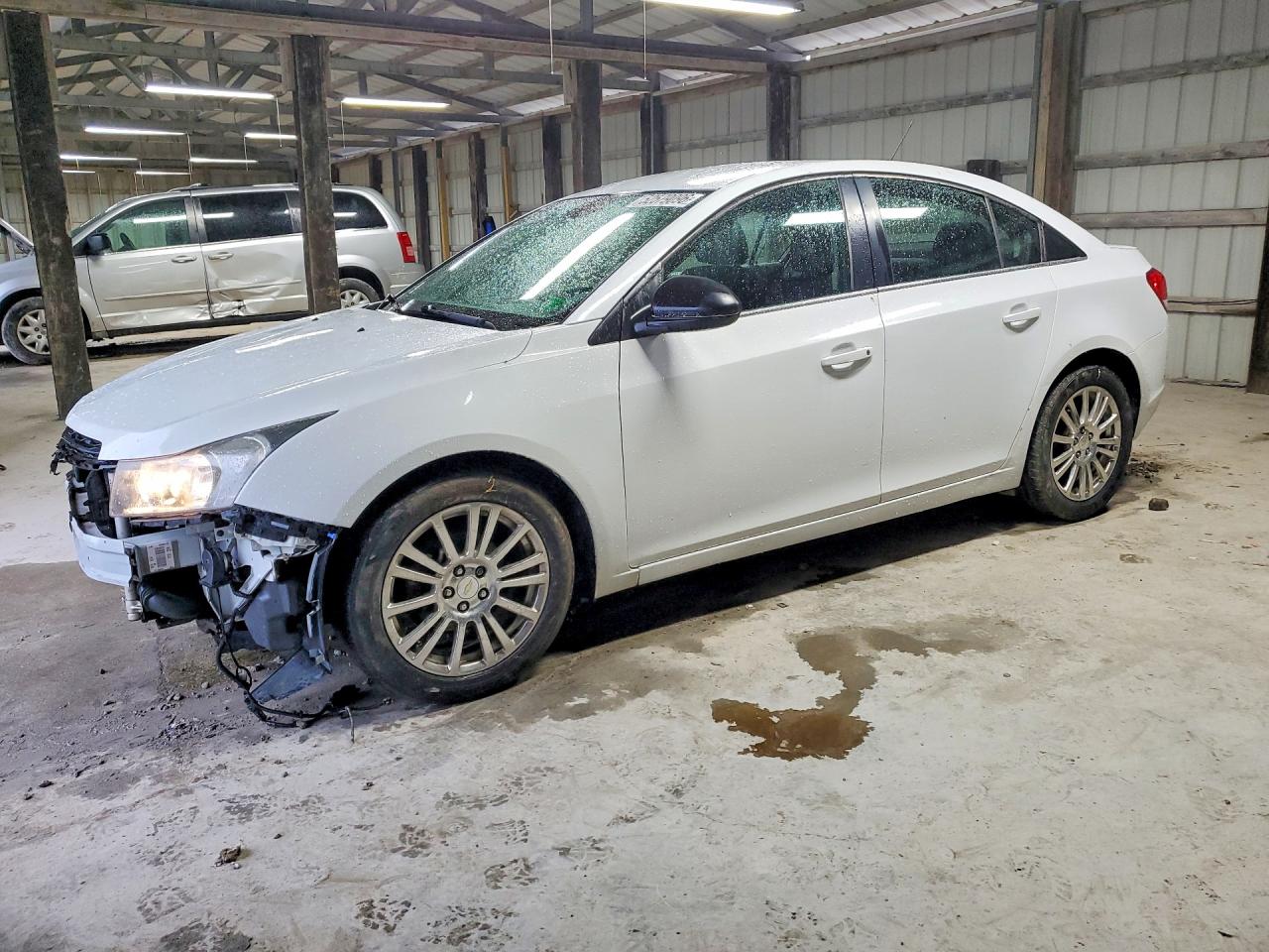 Salvage Chevrolet Cruze Image